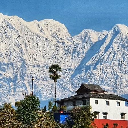 Es Deurali Resort Покхара Екстер'єр фото