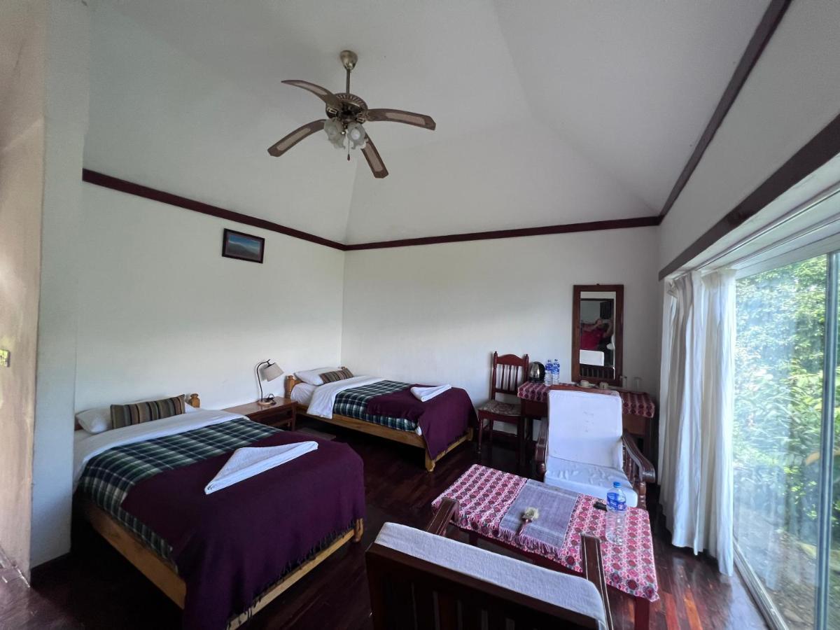 Es Deurali Resort Покхара Екстер'єр фото