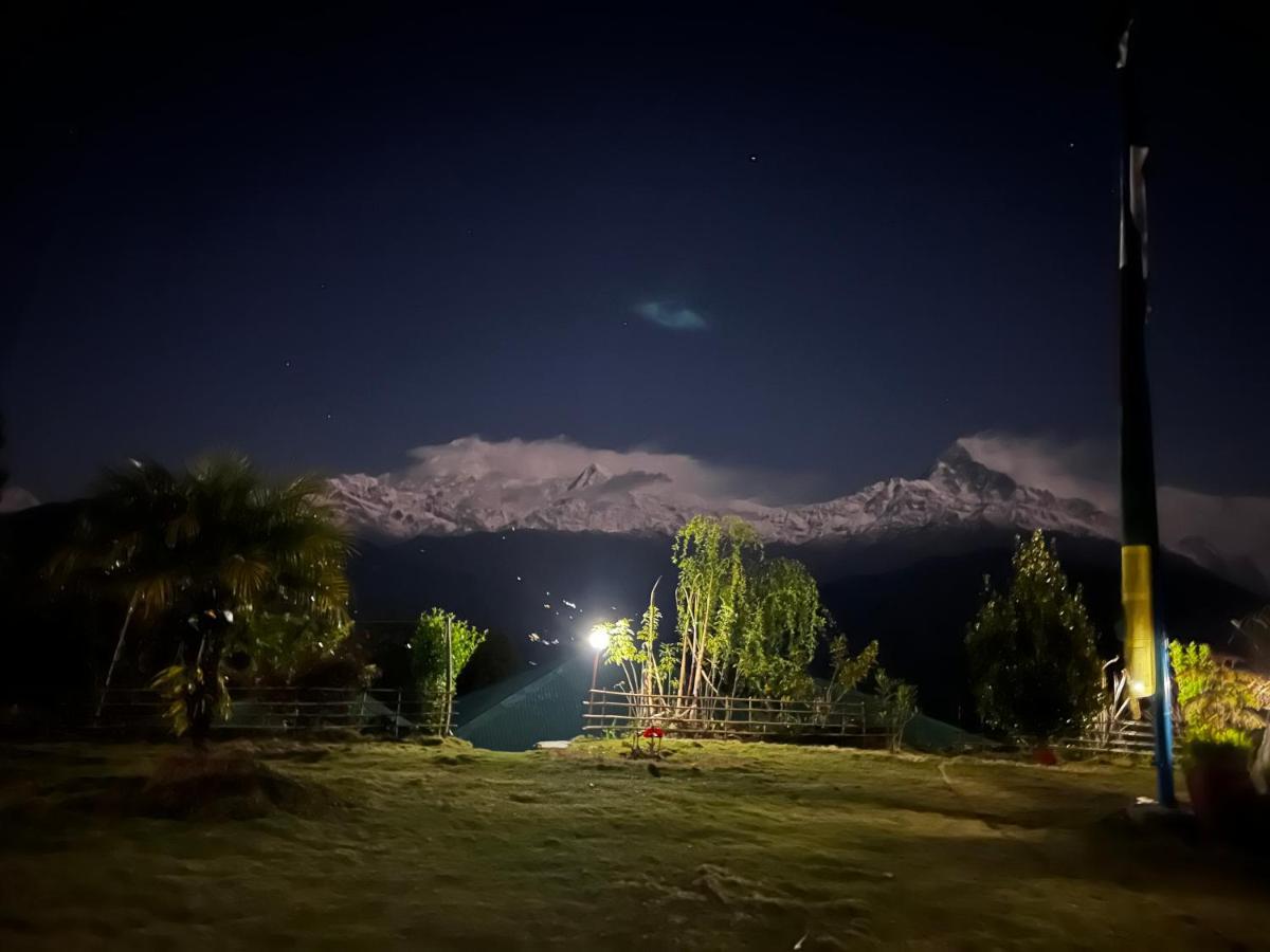 Es Deurali Resort Покхара Екстер'єр фото